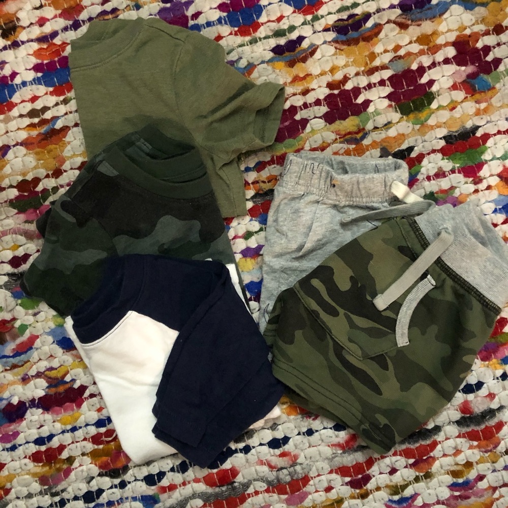 ✨✨Toddler bundle✨✨ - Picture 2 of 2